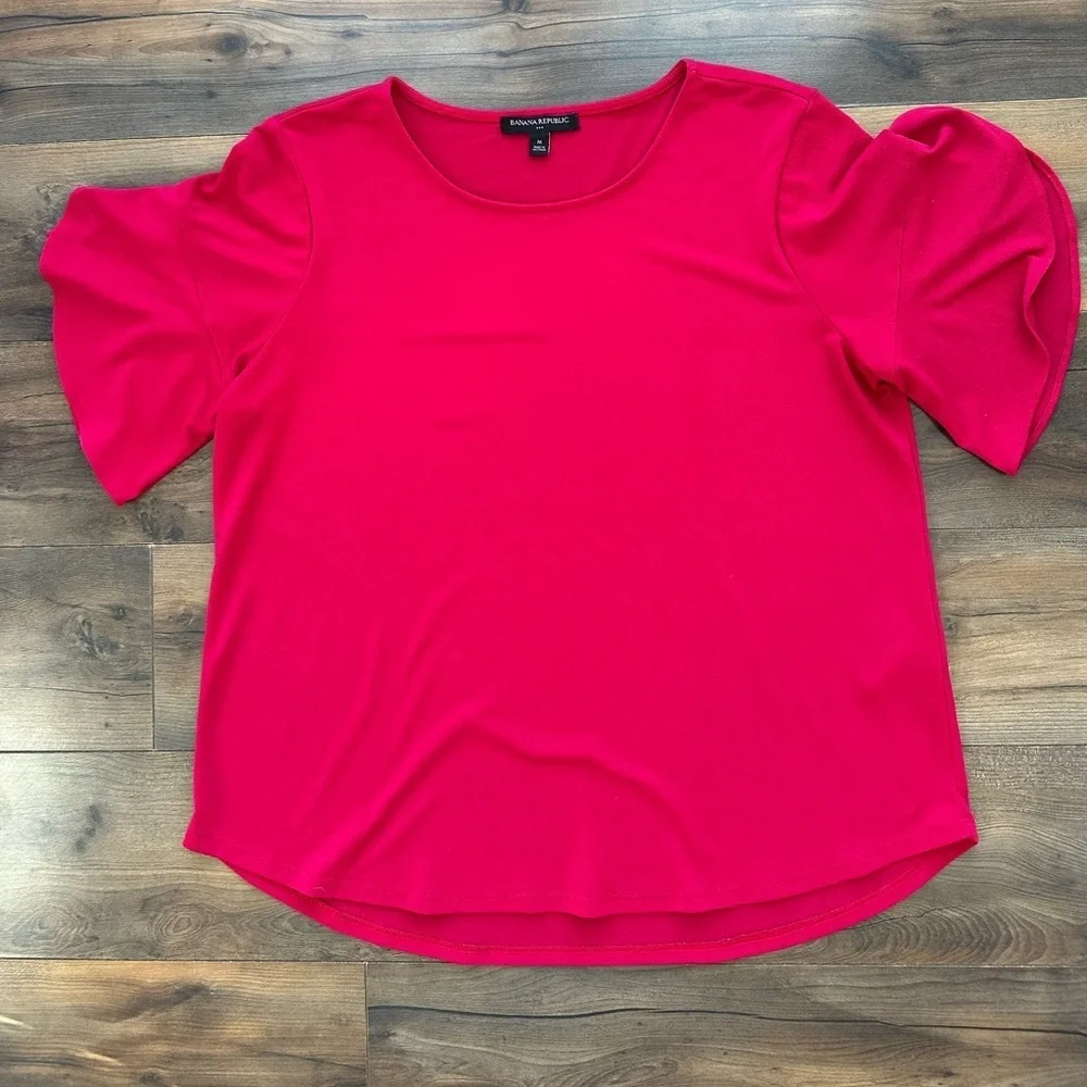 Banana Republic Red Puff Sleeve Blouse | Size M | Holiday Party Top • Workwear